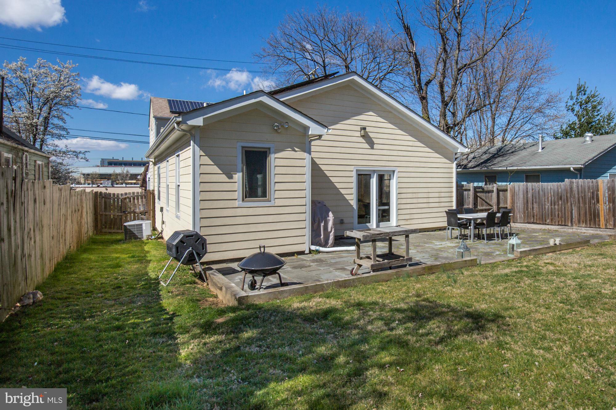 2306 Kansas Avenue Silver Spring, MD 20910 - Photo 27 of 30 Exterior (Rear)