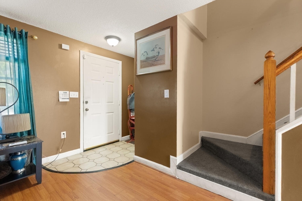 98 Victoria Heights Road, Unit 98 Boston, MA 02136 - Photo 15 of 36 Gallery Image 15