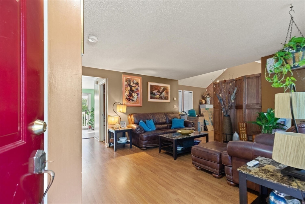 98 Victoria Heights Road, Unit 98 Boston, MA 02136 - Photo 27 of 36 Gallery Image 27