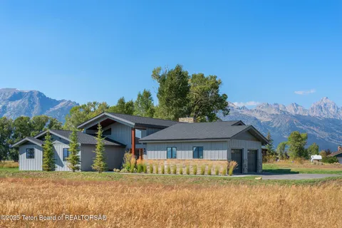 $5,625,000 | 750 Ponderosa Drive, Jackson, WY 83001