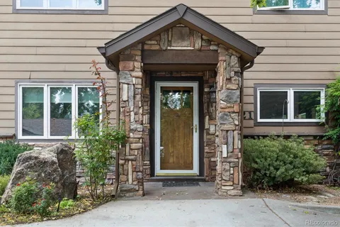 $789,500 | 12421 West 9th Place, Golden, CO 80401