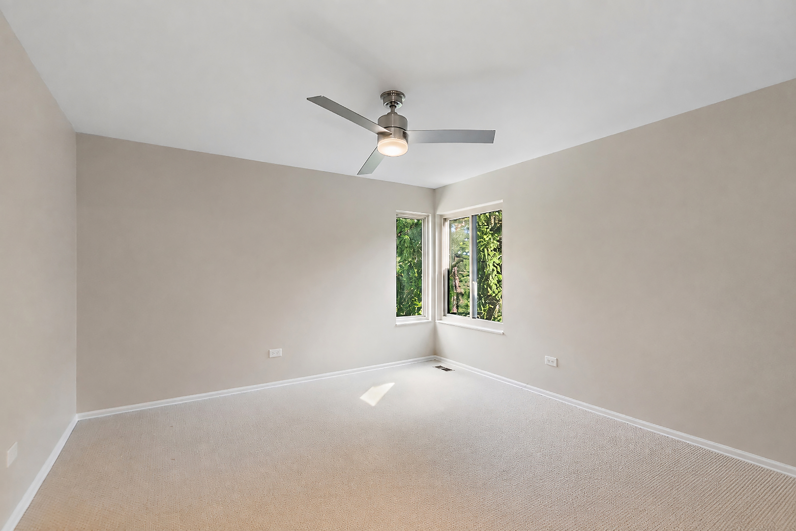 25 Shoreline Road, Unit B Lake Barrington, IL 60010 - Photo 13 of 30 Gallery Image 13