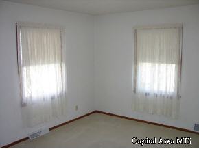 1601 North 28th Street Springfield, IL 62702 - Photo 6 of 9