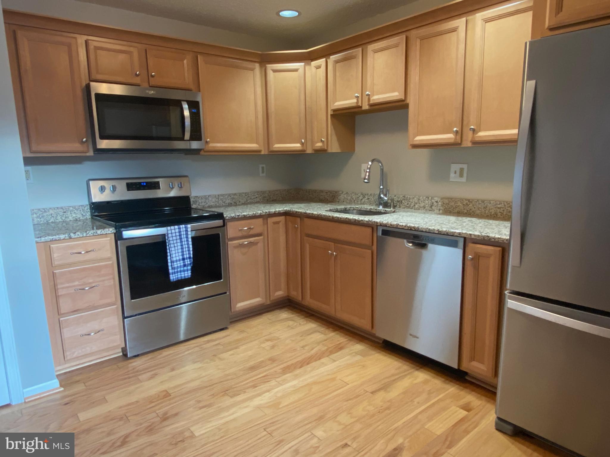 6 Rittenhouse Court, Unit 182 Chesterbrook, PA 19087 - Photo 3 of 14