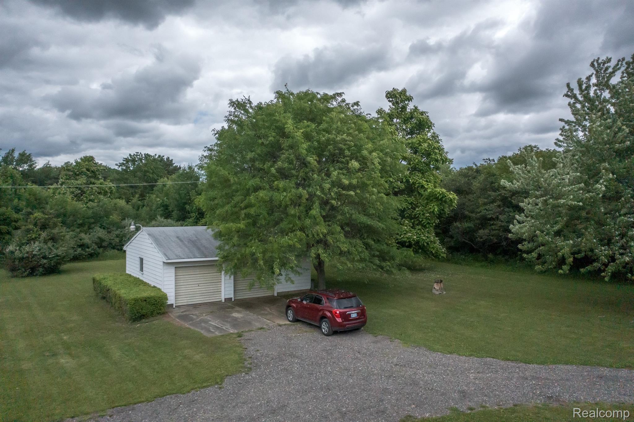 5896 Cobb Road Lapeer, MI 48446 - Photo 33 of 42 DJI_0080.jpg