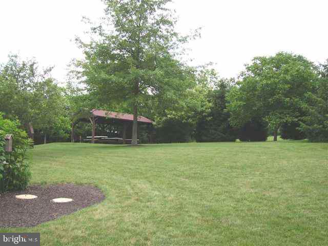 1122 Trail Road Hummelstown, PA 17036 - Photo 8 of 12 Gallery Image 8