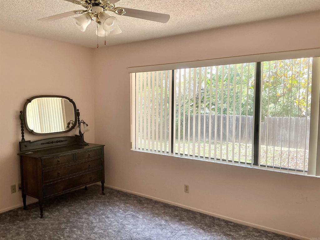 956 Woodcreek Road Fallbrook, CA 92028 - Photo 15 of 33