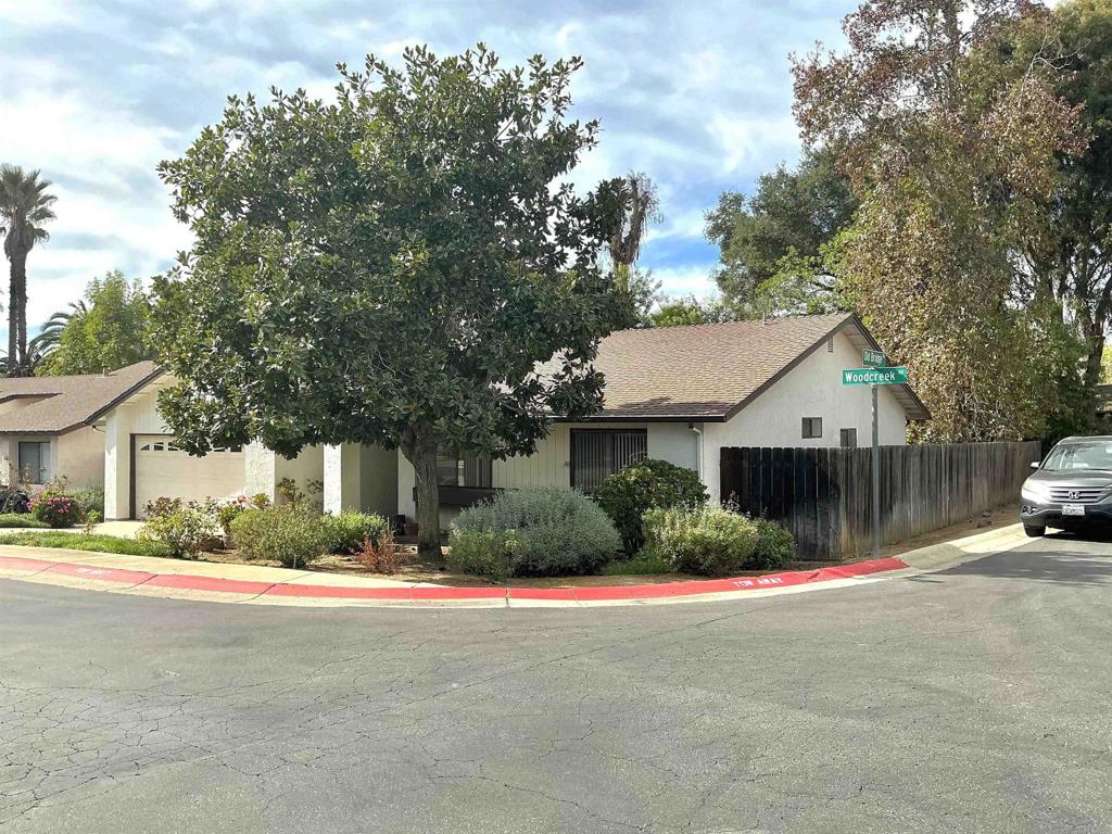 956 Woodcreek Road Fallbrook, CA 92028 - Photo 31 of 33