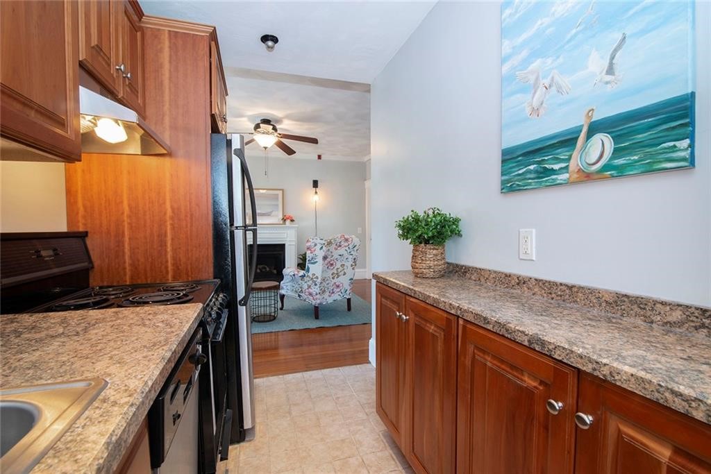 1729 S Road, Unit C South Kingstown, RI 02881 - Photo 11 of 20