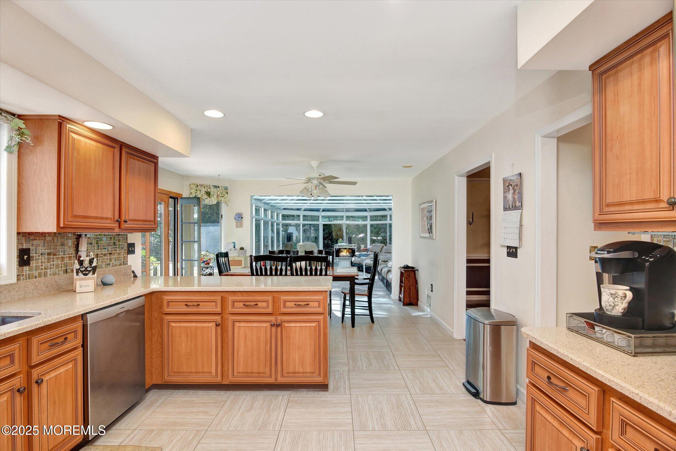 14 Bittersweet Drive Jackson, NJ 08527 - Photo 31 of 43 17-Kitchen
