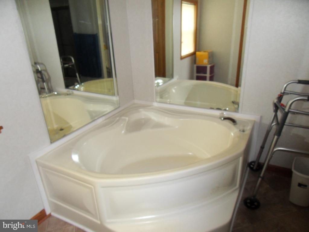 4219 Ridge Crest Road Hurlock, MD 21643 - Photo 15 of 30 Gallery Image 15