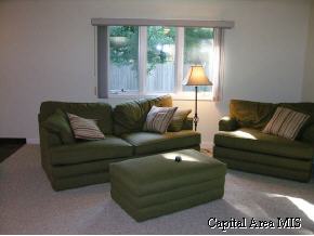 18 Red Fox Court Springfield, IL 62712 - Photo 4 of 9