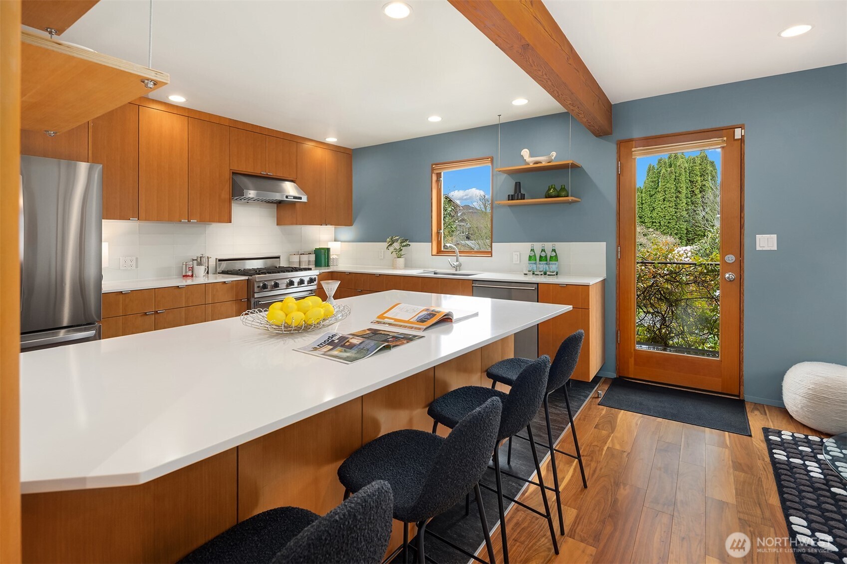 547 North 68th Street Seattle, WA 98103 - Photo 14 of 36