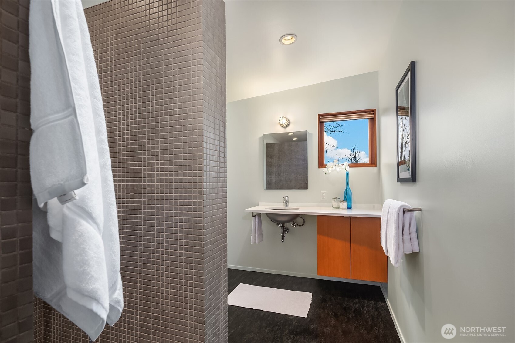 547 North 68th Street Seattle, WA 98103 - Photo 25 of 36