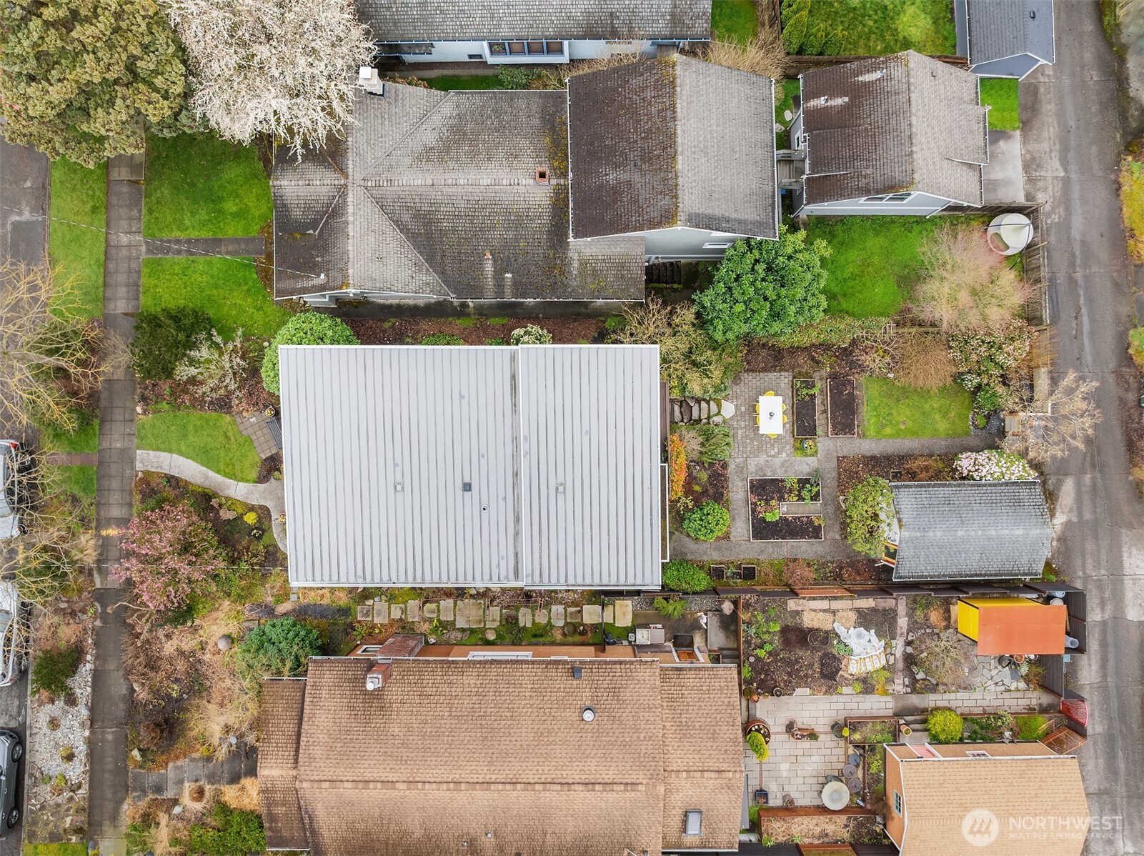 547 North 68th Street Seattle, WA 98103 - Photo 36 of 36