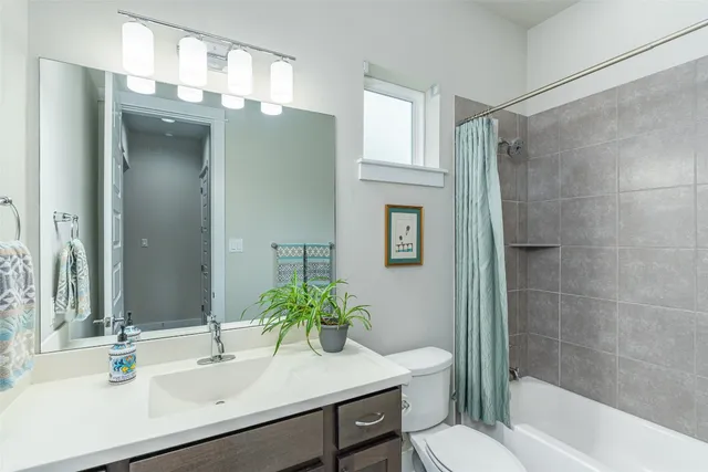 $490,000 | 13701 Ronald W Reagan Boulevard, Unit 103, Cedar Park, TX 78613