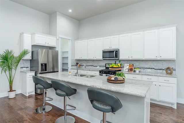 $490,000 | 13701 Ronald W Reagan Boulevard, Unit 103, Cedar Park, TX 78613