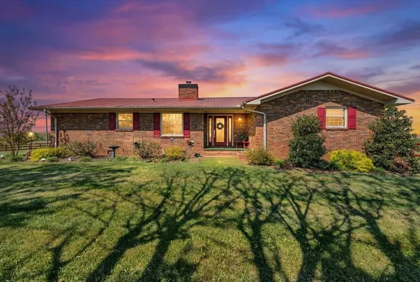 $649,900 | 1435 Hennessee Bridge Road, Rock Island, TN 38581