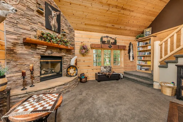 $1,100,000 | N10627 Bay View Lane, Phillips, WI 54555