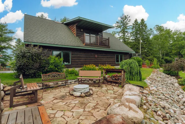 $1,100,000 | N10627 Bay View Lane, Phillips, WI 54555