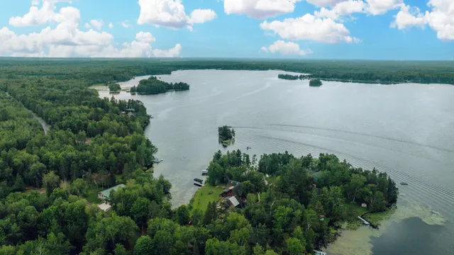 $1,100,000 | N10627 Bay View Lane, Phillips, WI 54555