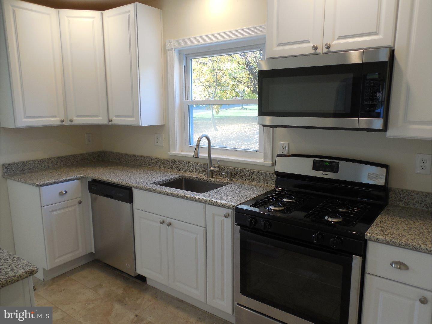 2150 Spinnerstown Road Quakertown, PA 18951 - Photo 11 of 24 Kitchen