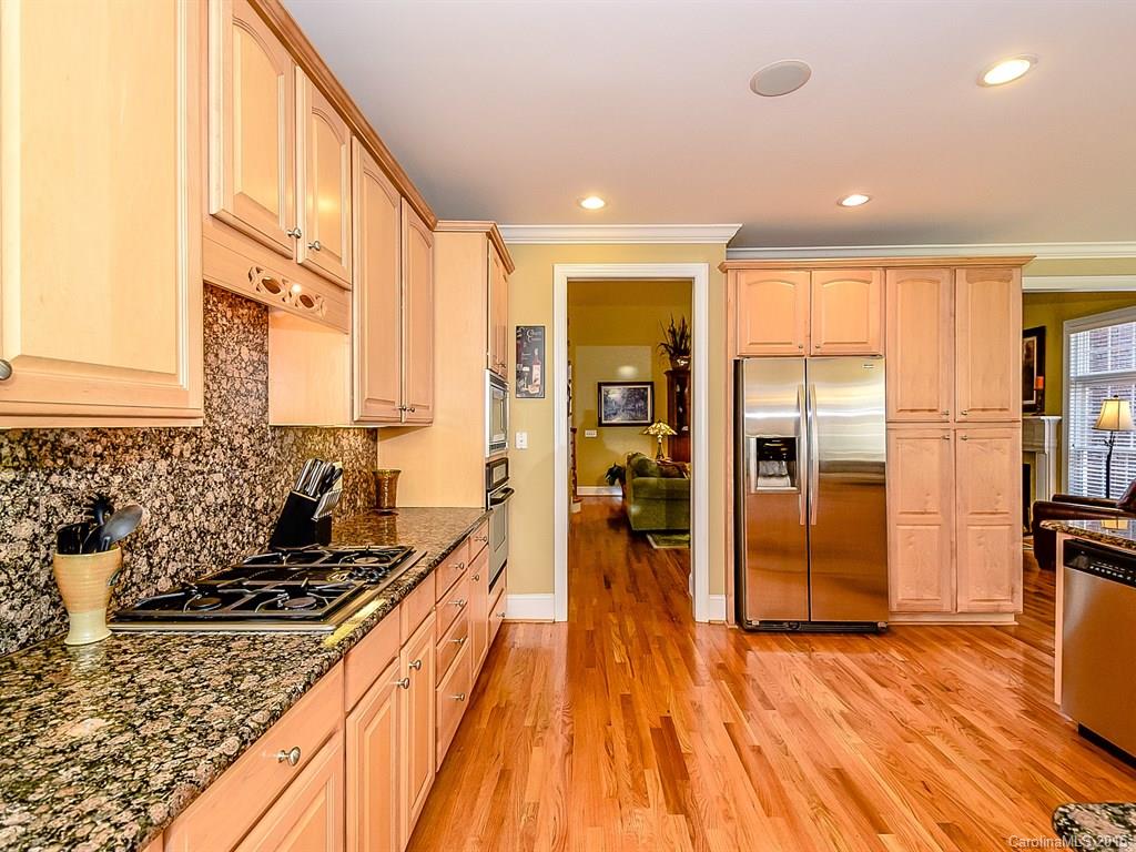 1438 Doe Ridge Lane Fort Mill, SC 29715 - Photo 11 of 25 Gallery Image 11
