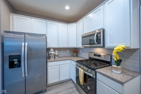 $329,900 | 1565 Sadler Way, Avon, IN 46123