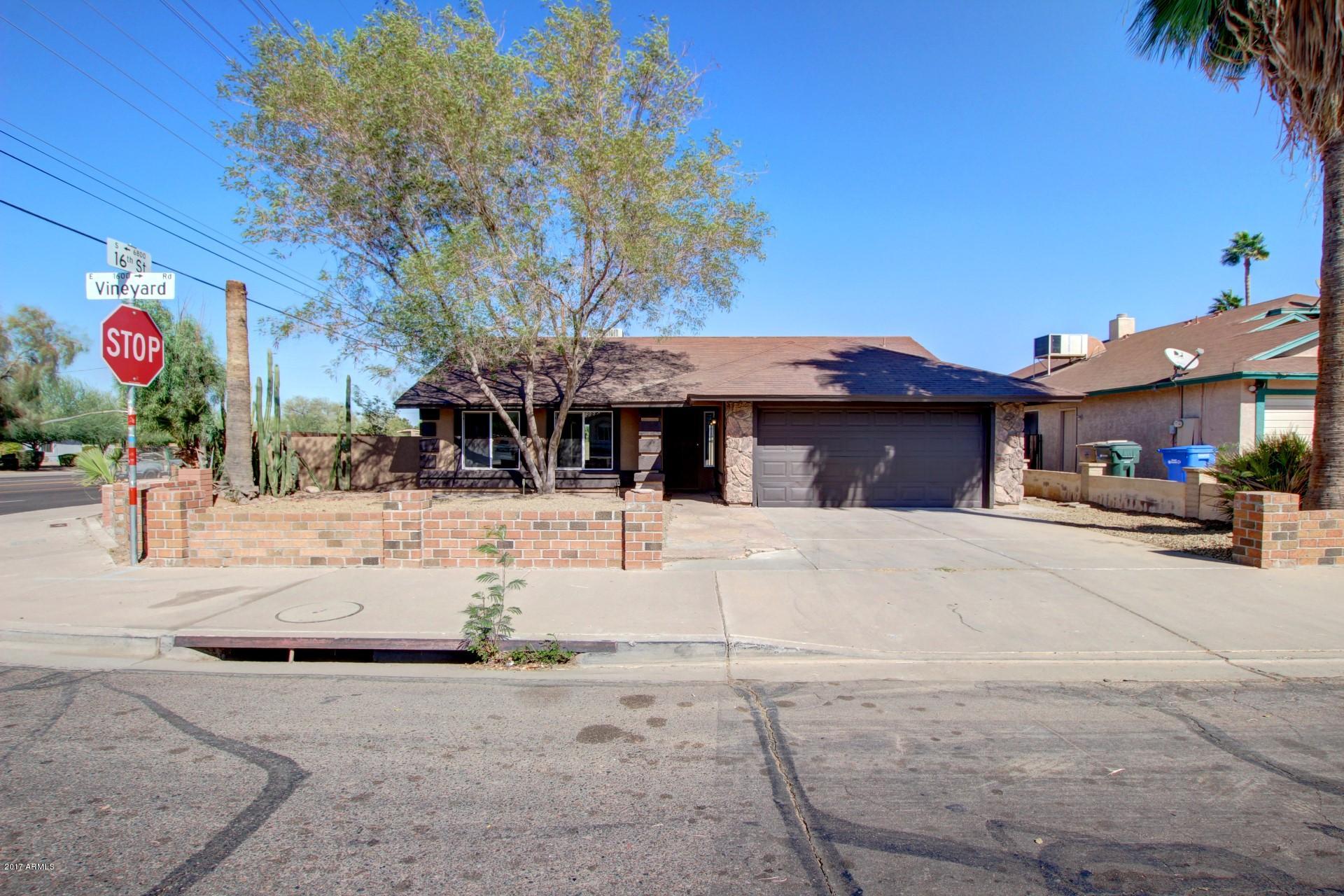 1602 East Vineyard Road Phoenix, AZ 85042 - Photo 2 of 30 Vineyard (2)