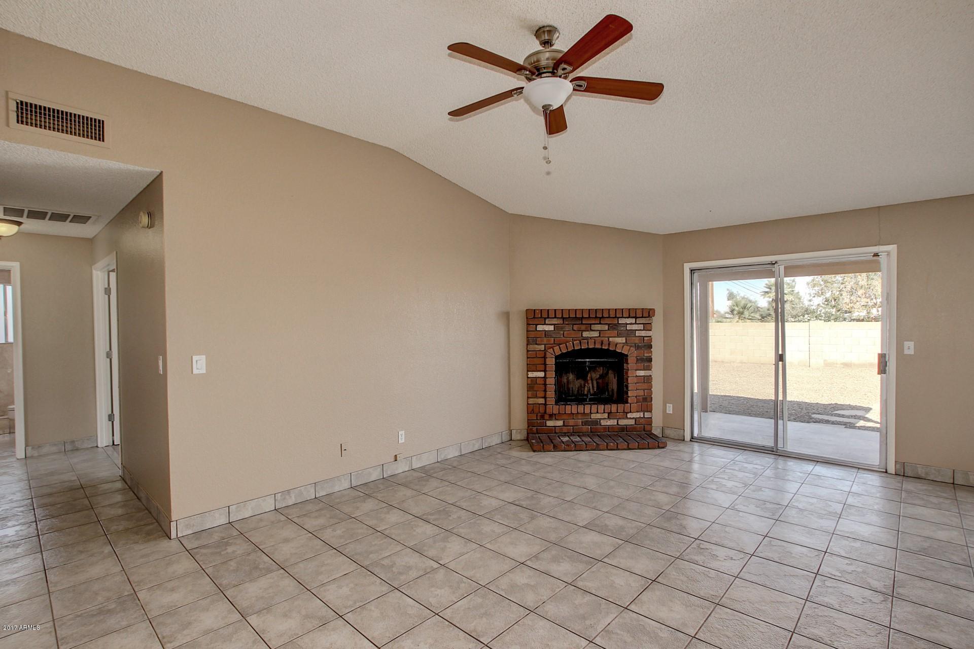 1602 East Vineyard Road Phoenix, AZ 85042 - Photo 7 of 30 Vineyard (7)