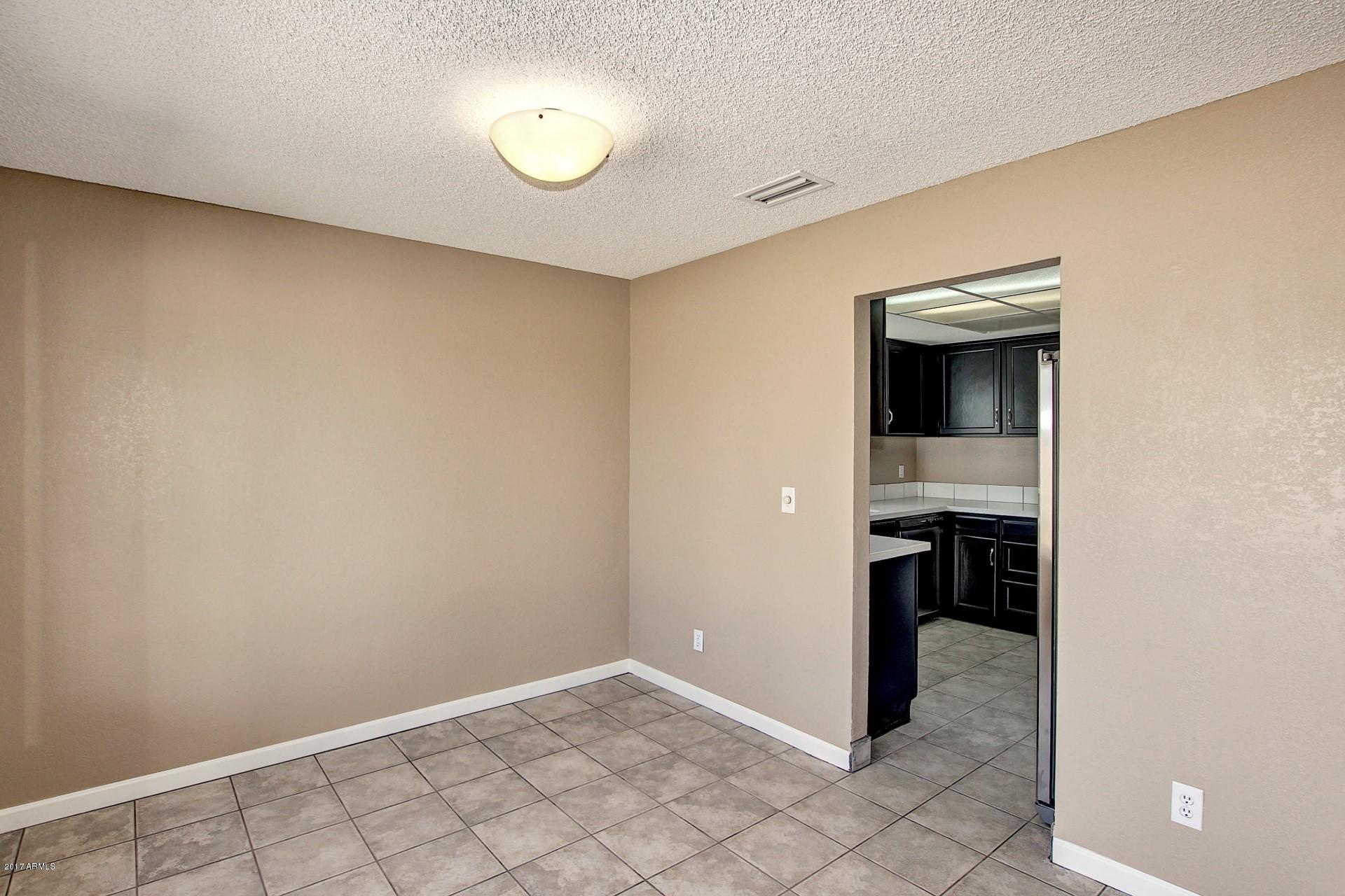 1602 East Vineyard Road Phoenix, AZ 85042 - Photo 9 of 30 Vineyard (9)