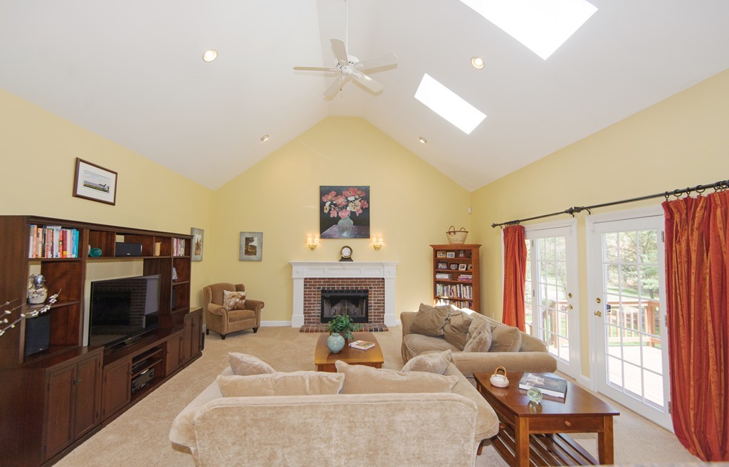 11 Captain Handley Road Acton, MA 01720 - Photo 10 of 24 Gallery Image 10