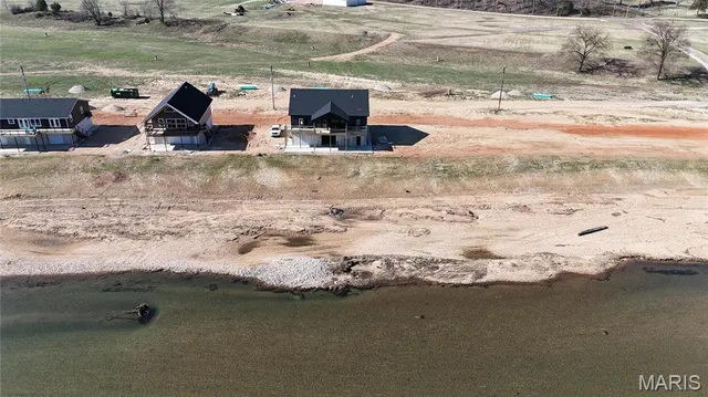 $899,000 | 185 Riverside, Van Buren, MO 63965