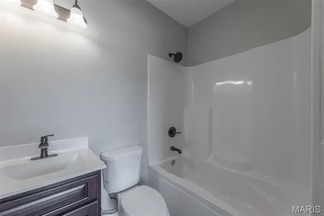 $899,000 | 185 Riverside, Van Buren, MO 63965