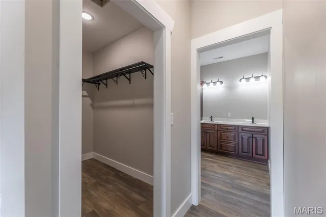 $899,000 | 185 Riverside, Van Buren, MO 63965