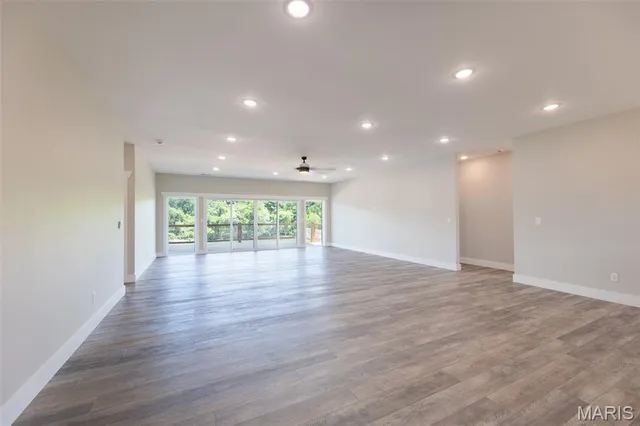 $899,000 | 185 Riverside, Van Buren, MO 63965