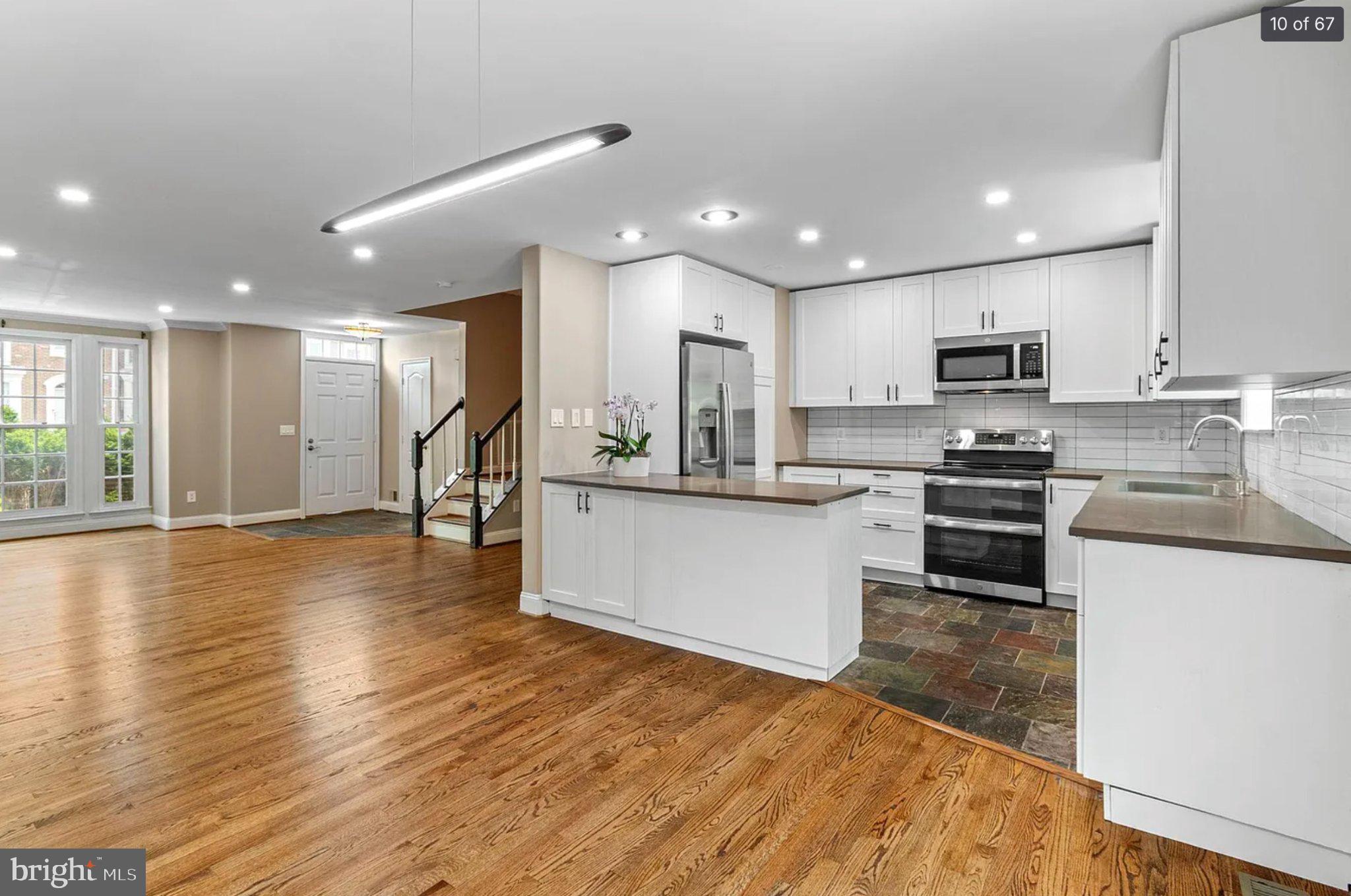 3906 Valley Ridge Drive Fairfax, VA 22033 - Photo 10 of 58 Modern kitchen with open layout charm.