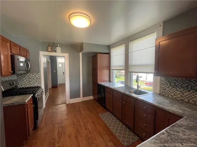 $225,000 | 819 Kerr Street, Ambridge, PA 15003