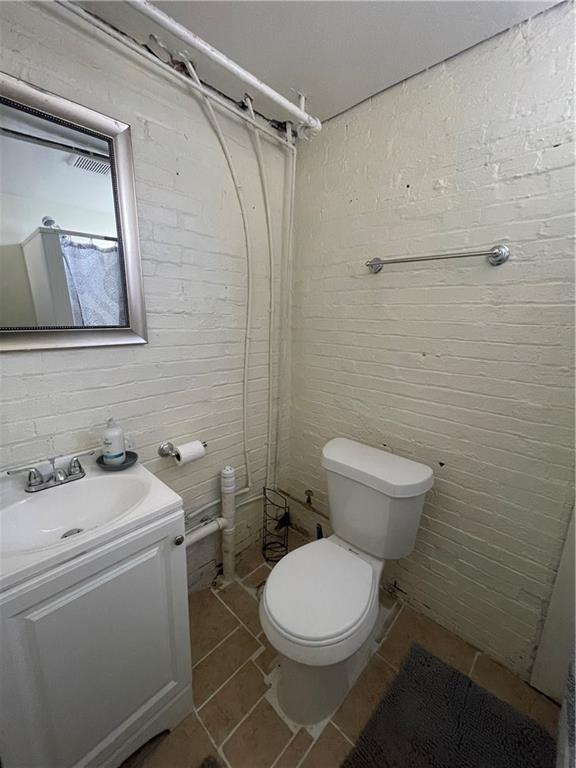 819 Kerr Street Ambridge, PA 15003 - Photo 37 of 50