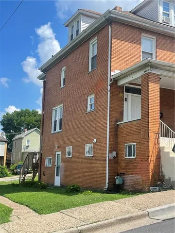 $225,000 | 819 Kerr Street, Ambridge, PA 15003