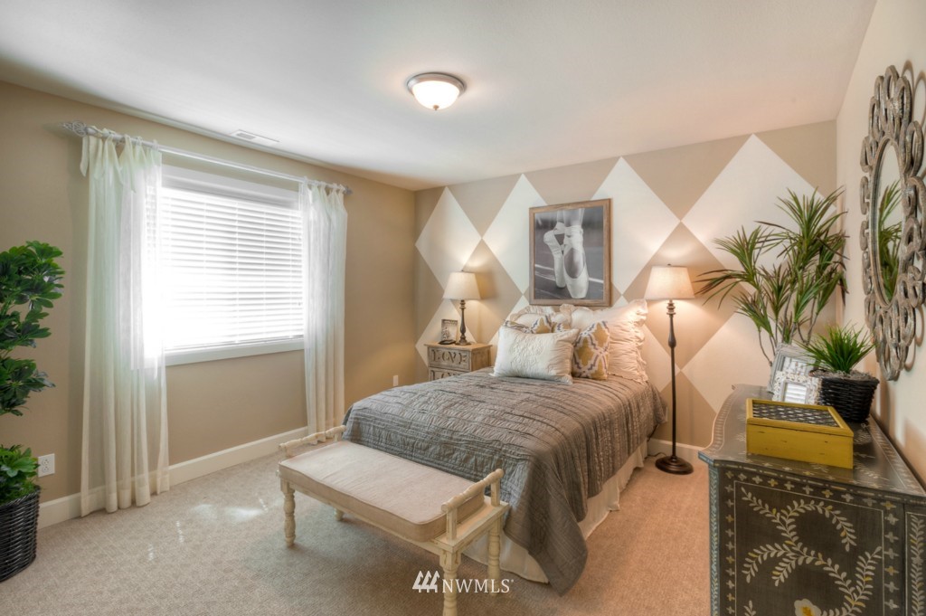 17819 33rd Avenue Southeast, Unit 8 Bothell, WA 98012 - Photo 19 of 23 Gallery Image 19