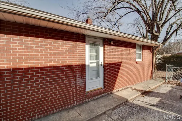 $85,000 | 2221 Norside Drive, Alton, IL 62002