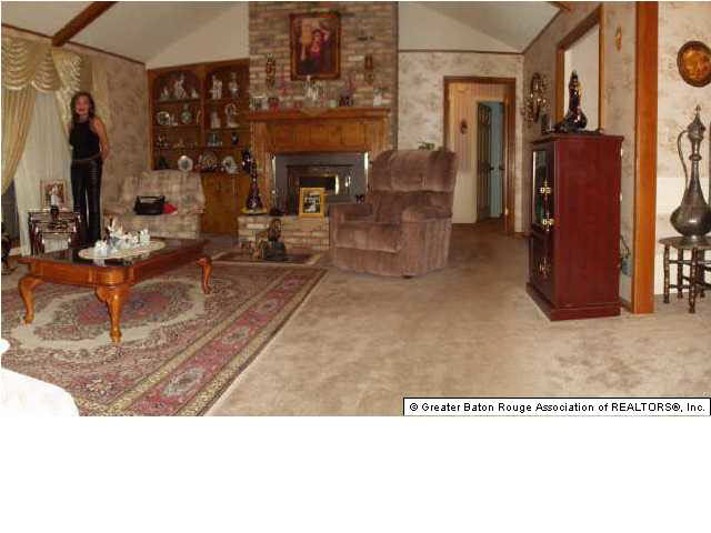 1811 South Flannery Road Baton Rouge, LA 70816 - Photo 4 of 9 Gallery Image 4