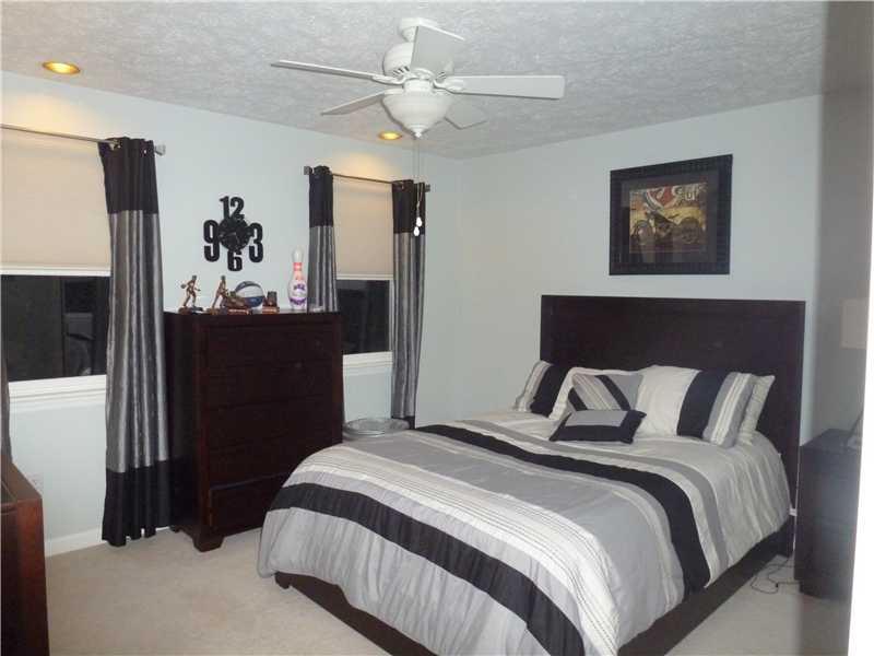 310 South Meadow Court McKees Rocks, PA 15136 - Photo 20 of 25 Bedroom.