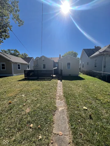 $945 | 1402 East Willard Street, Muncie, IN 47302