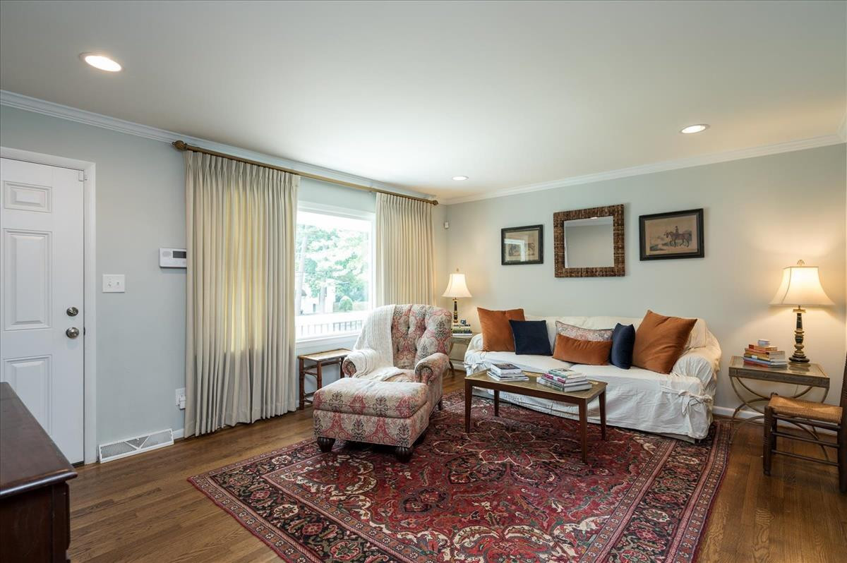 4505 Latimer Road Raleigh, NC 27609 - Photo 3 of 21 Photo 3