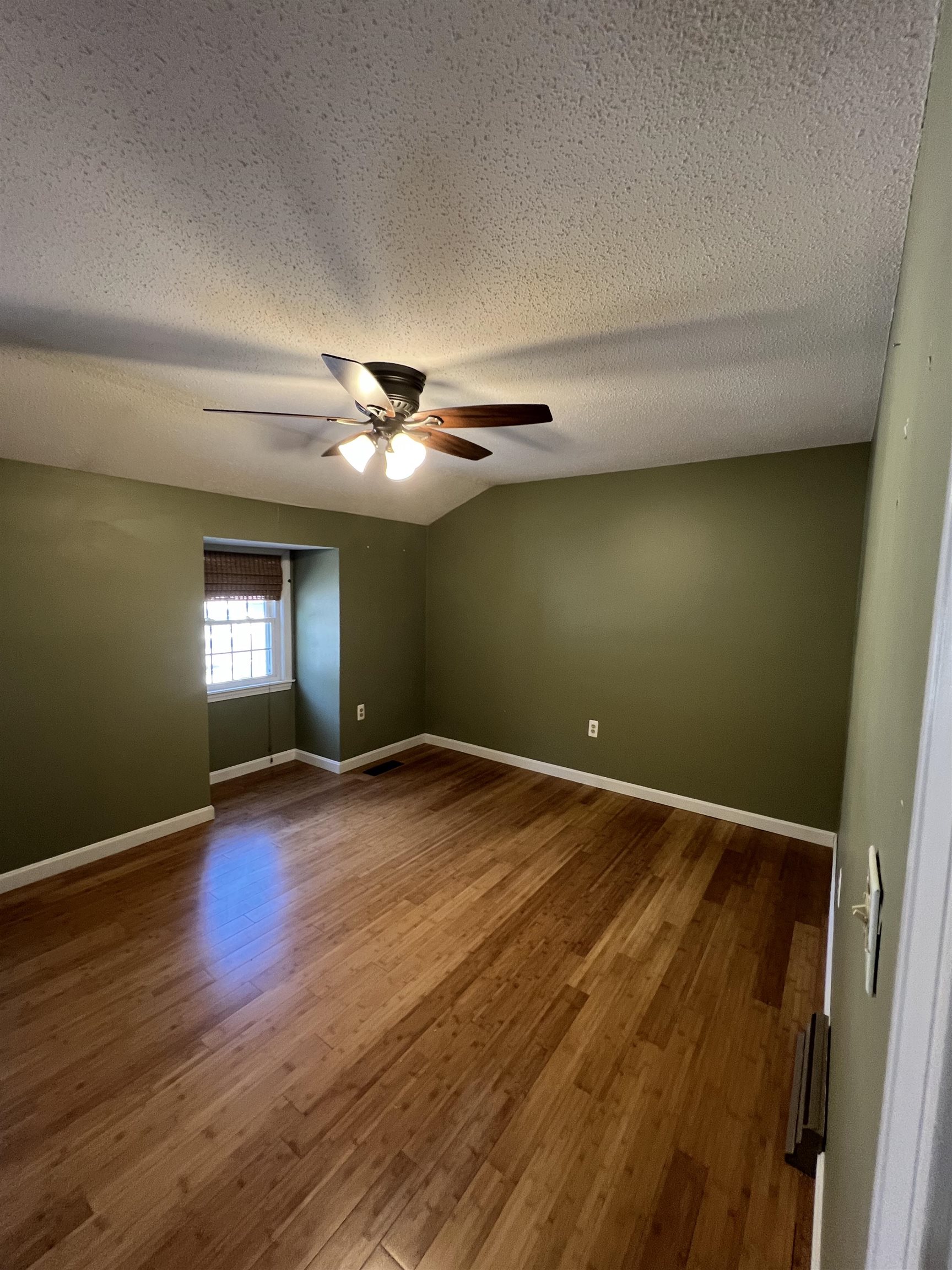32 Cannongate III Road Nashua, NH 03063 - Photo 30 of 42 Gallery Image 30