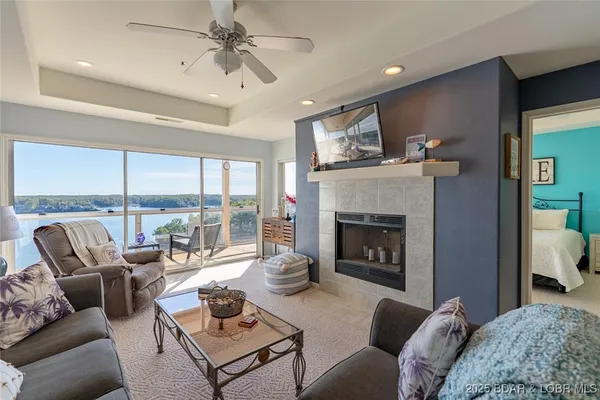 $318,900 | 116 Emerald Bay Drive, Unit 3D, Lake Ozark, MO 65049