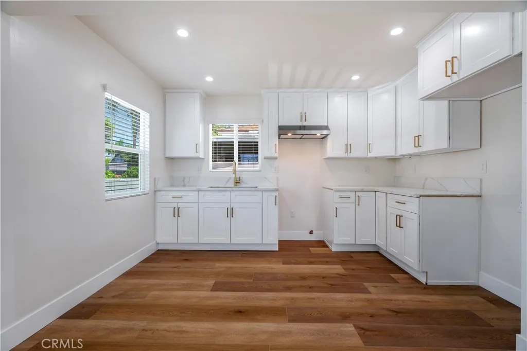 13066 Garber Street Pacoima, CA 91331 - Photo 17 of 68