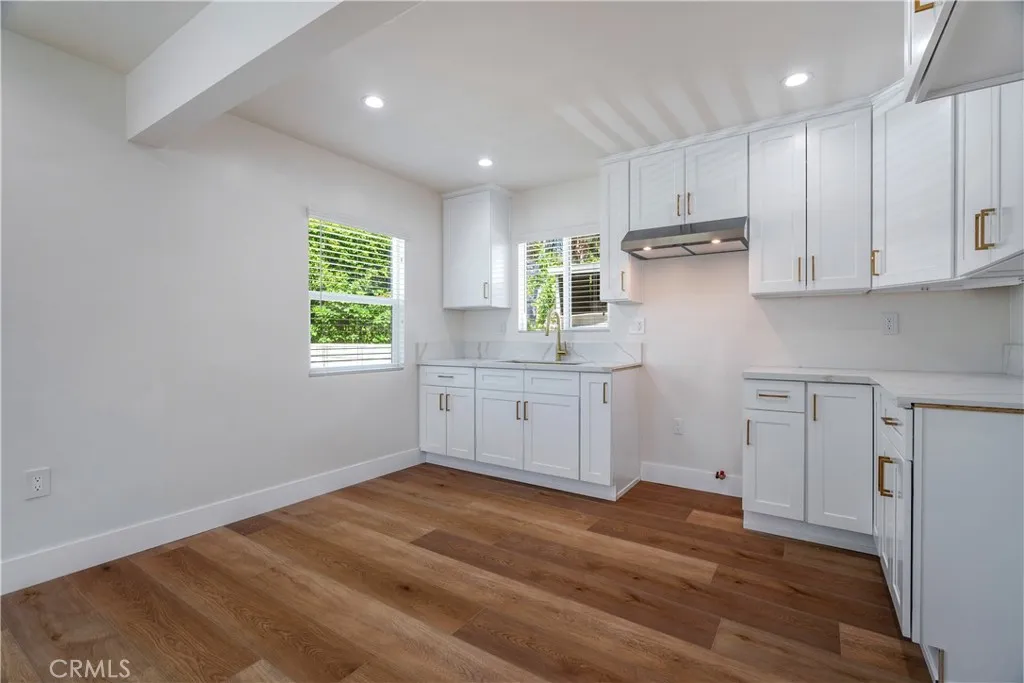 13066 Garber Street Pacoima, CA 91331 - Photo 19 of 68